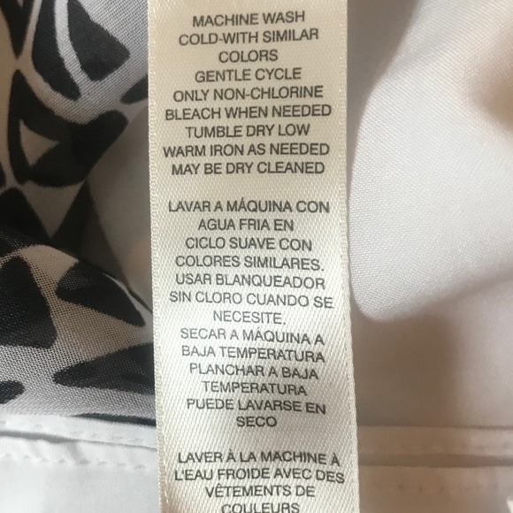 White House Black Market Skirt - Picture 6 of 6